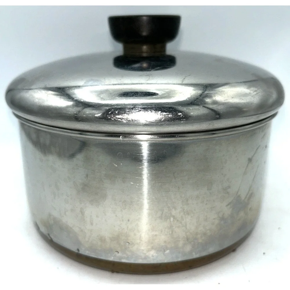 VTG 1801 Revere Ware 1.5 Qt Quart Copper Clad Bottom pan‎  w/ Lid Clinton Ill.